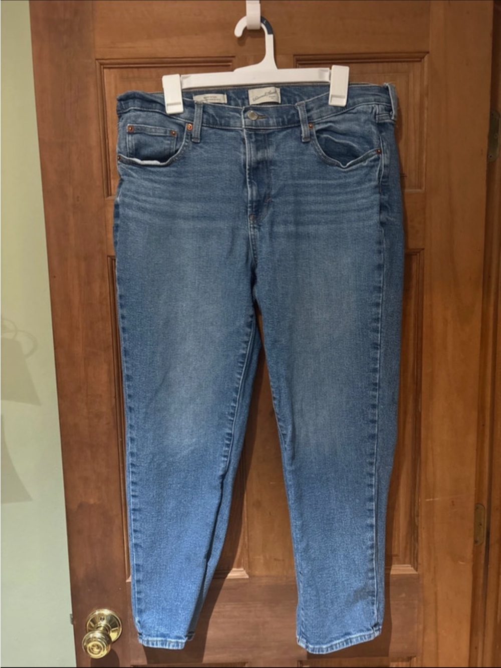 Universal Thread Mid Ride 80s Slim Jeans